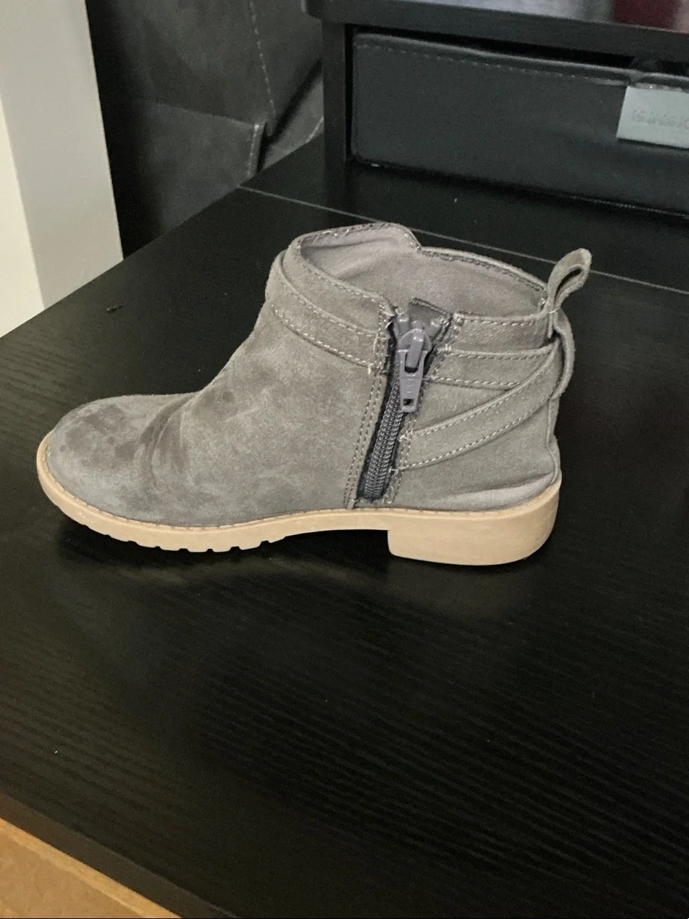 Old Navy Grey Suede Ankle Boots with Tan Soles - Kids